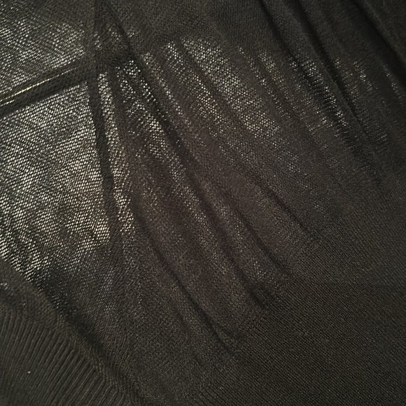 Partial Mesh top - Picture 2 of 3